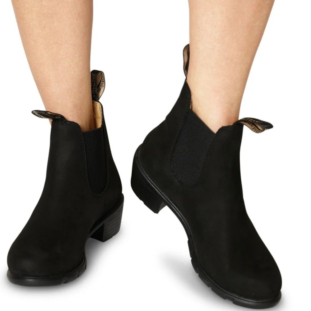 Blundstone Black Suede Ankle Boots